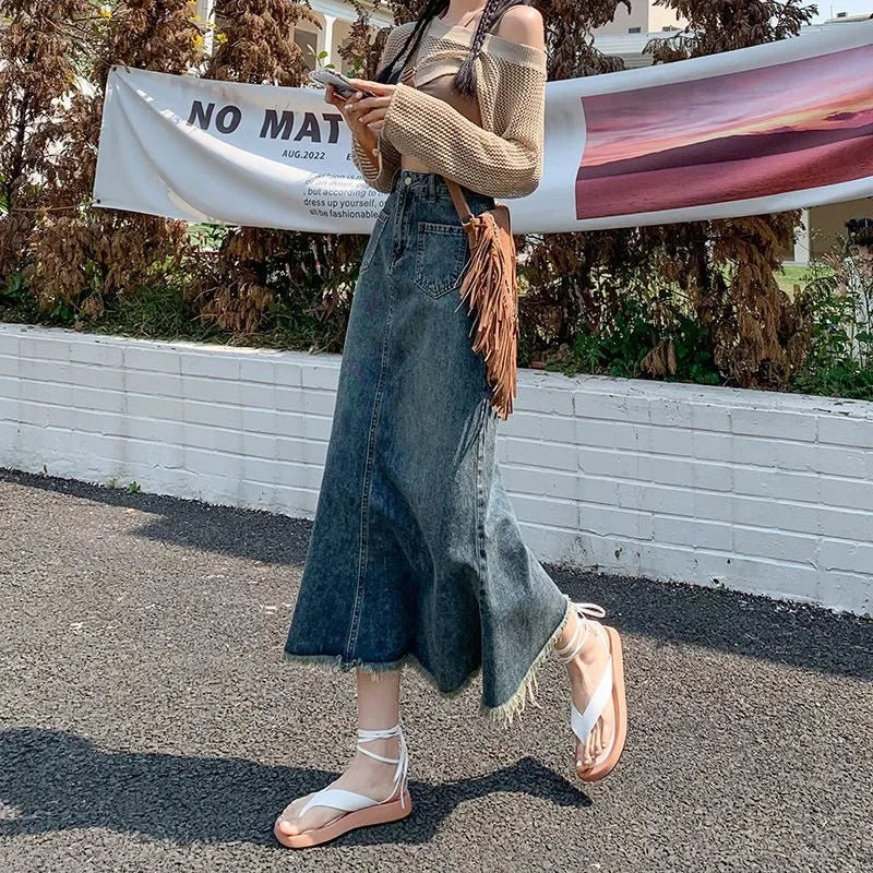Women's Retro High-Waisted Fishtail Denim Skirt – Long Hip-Hugging Street Style with Fringe Detail for Summer Casual Looks