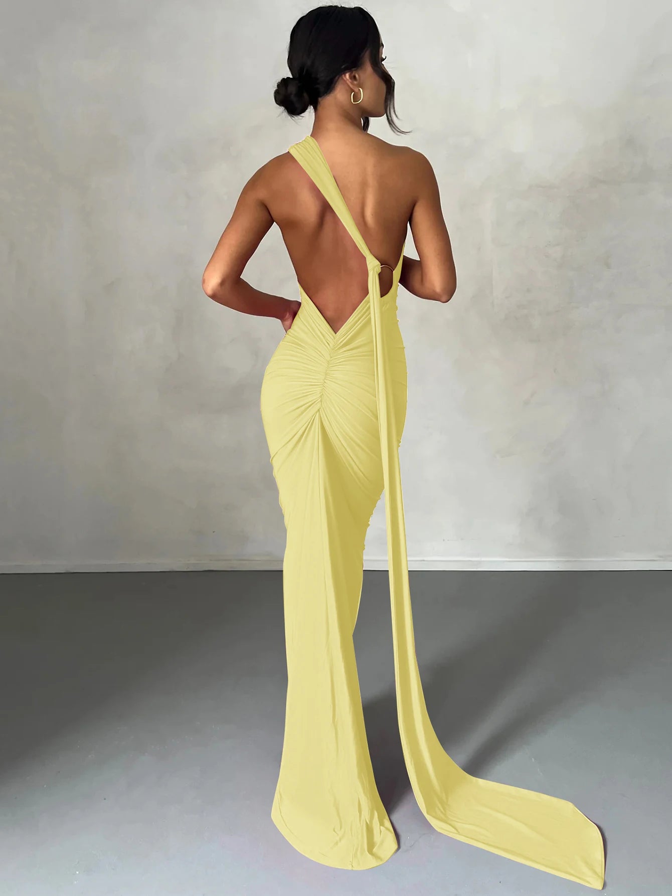 Hugcitar Y2K One-Shoulder Backless Maxi Dress – Ruched Festival & Streetwear Style with Adjustable Scarf Detail (2025)